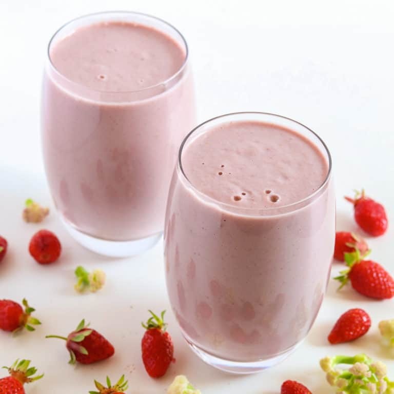 Delicious Strawberry Smoothie for Weight Loss FOODHEAL