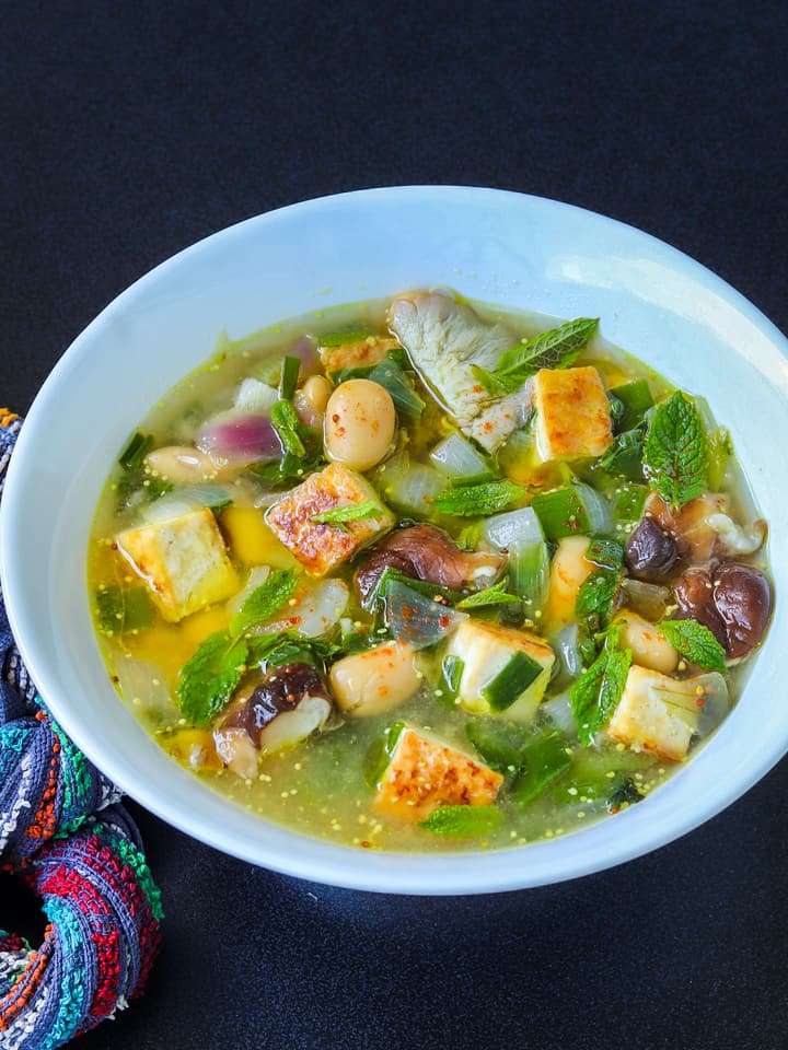 tofu soup with shiitake mushrooms