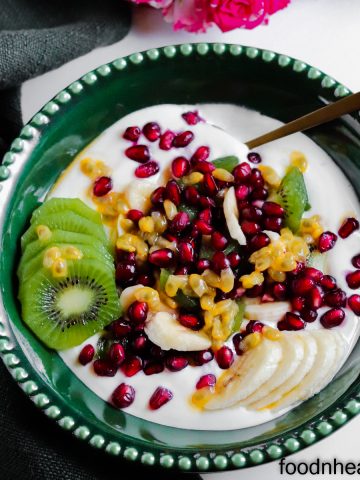 quick breakfast with pomegranate